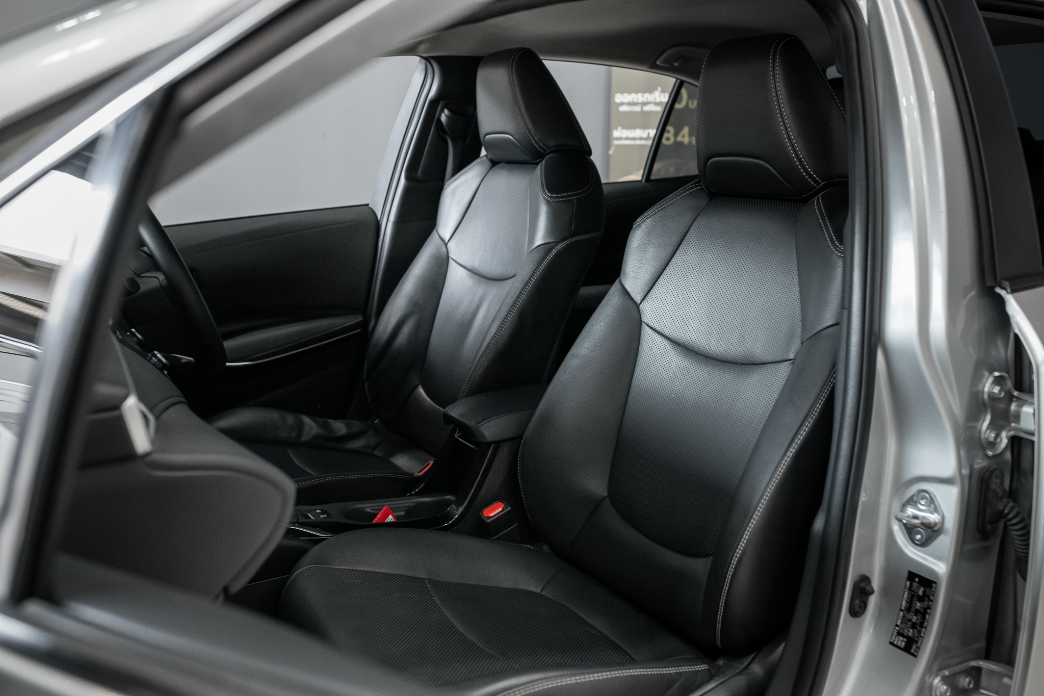 Toyota Corolla Altis 1.8 Sport AT ปี 2022