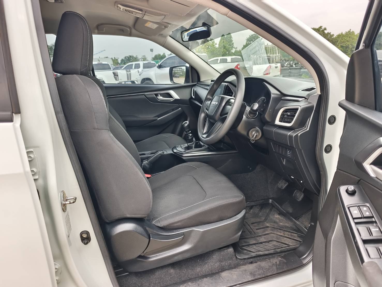 Isuzu D-Max All New Blue Power Cab-4 1.9 Ddi L DA MT 2021