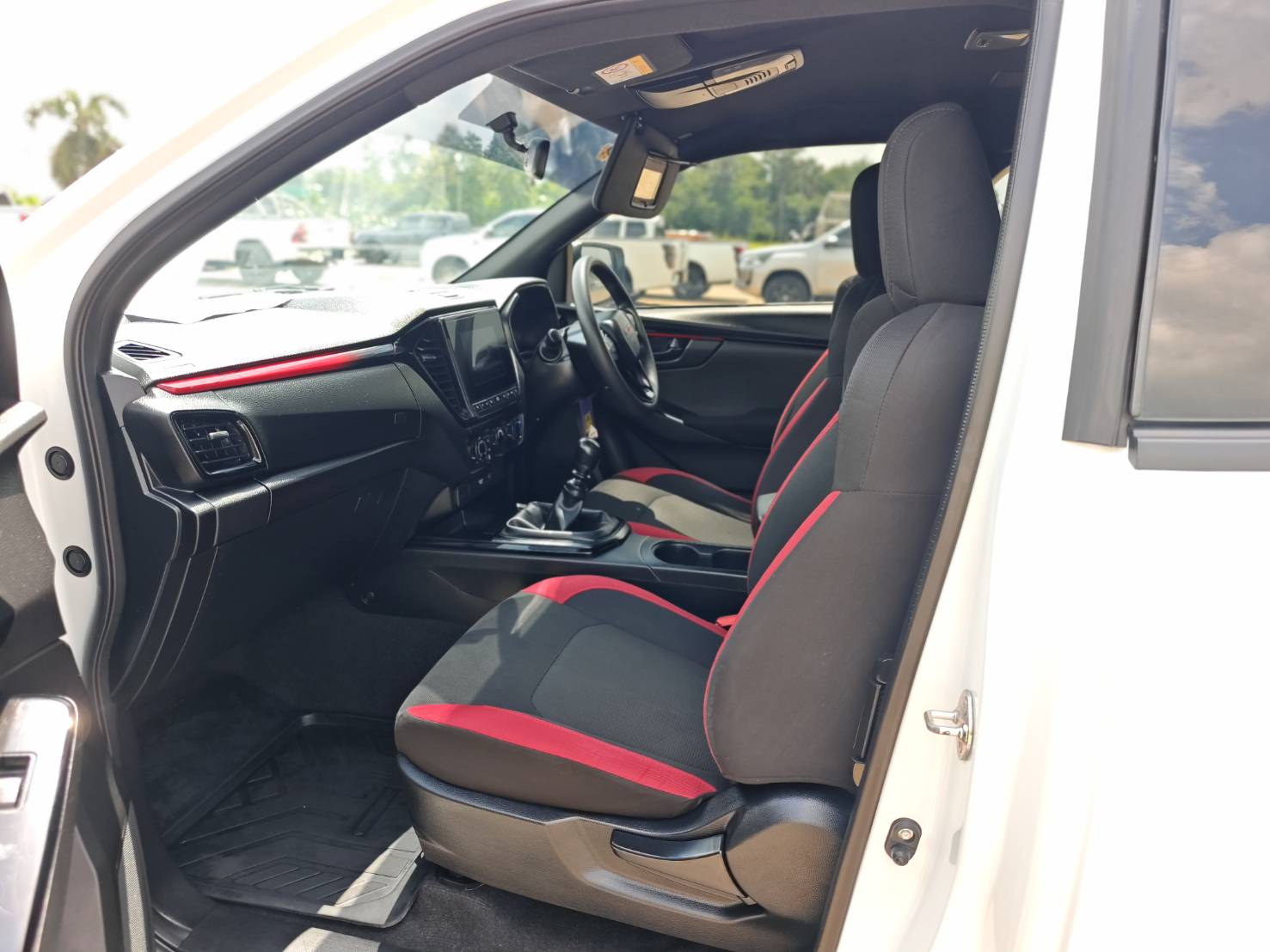 Isuzu D-Max All New Blue Power Spacecab 1.9 Ddi Z Speed X-series MT 2022
