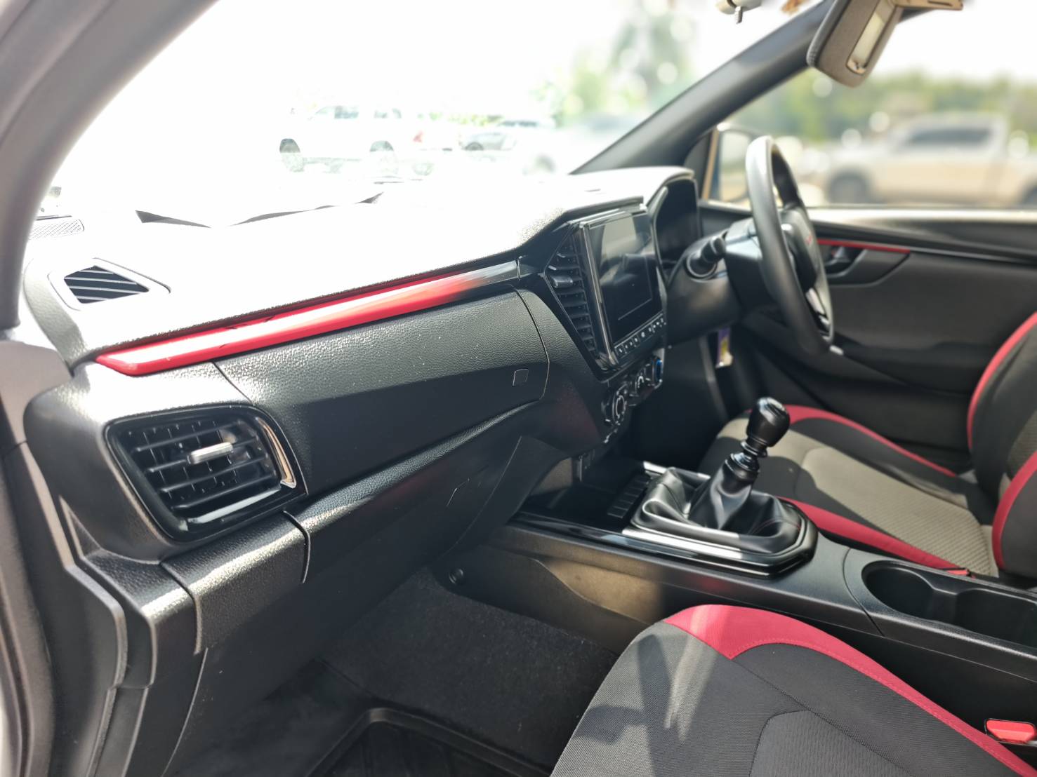 Isuzu D-Max All New Blue Power Spacecab 1.9 Ddi Z Speed X-series MT 2022