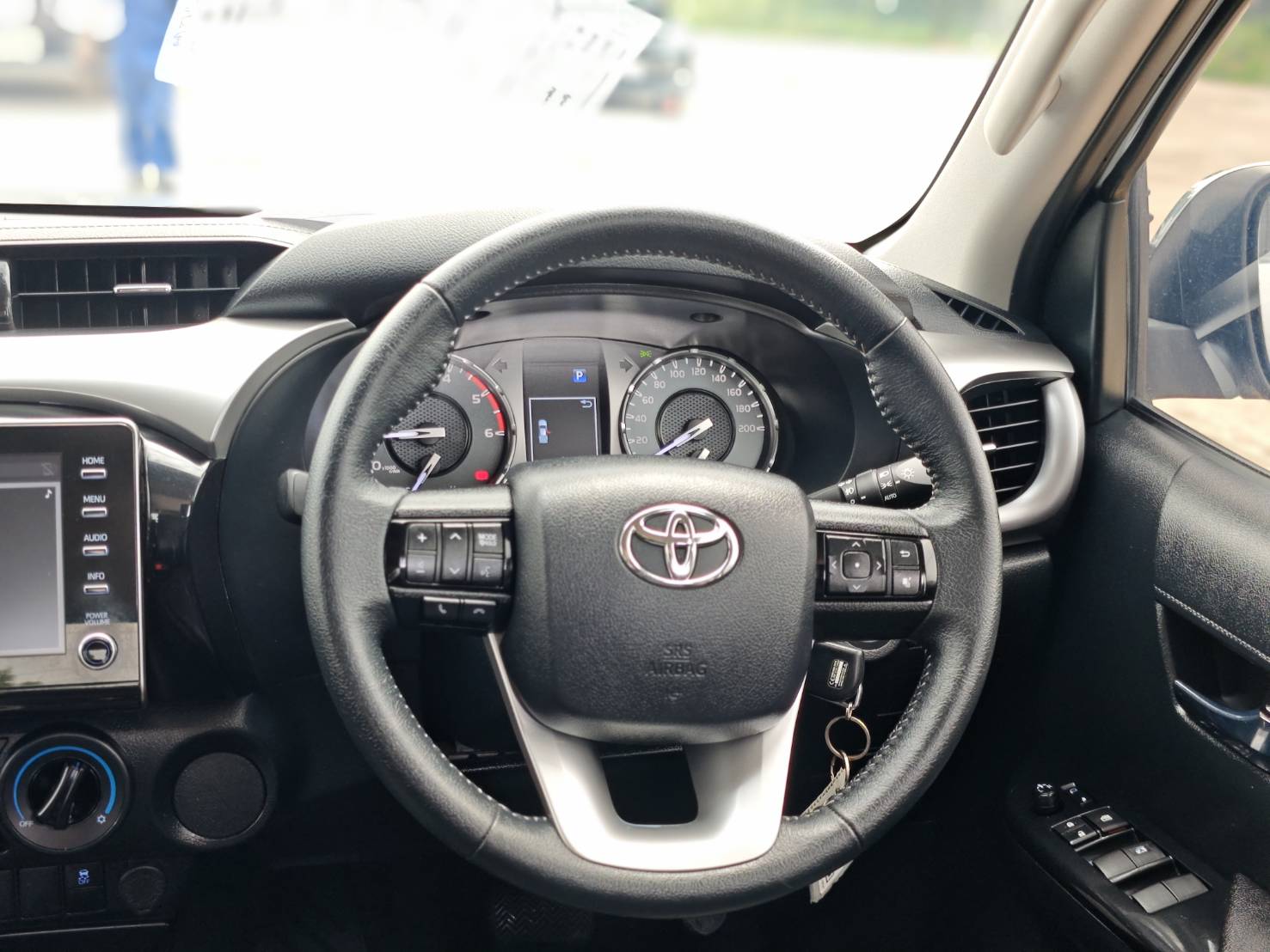 Toyota Hilux Revo Double Cab 2.4 Mid Prerunner AT 2022