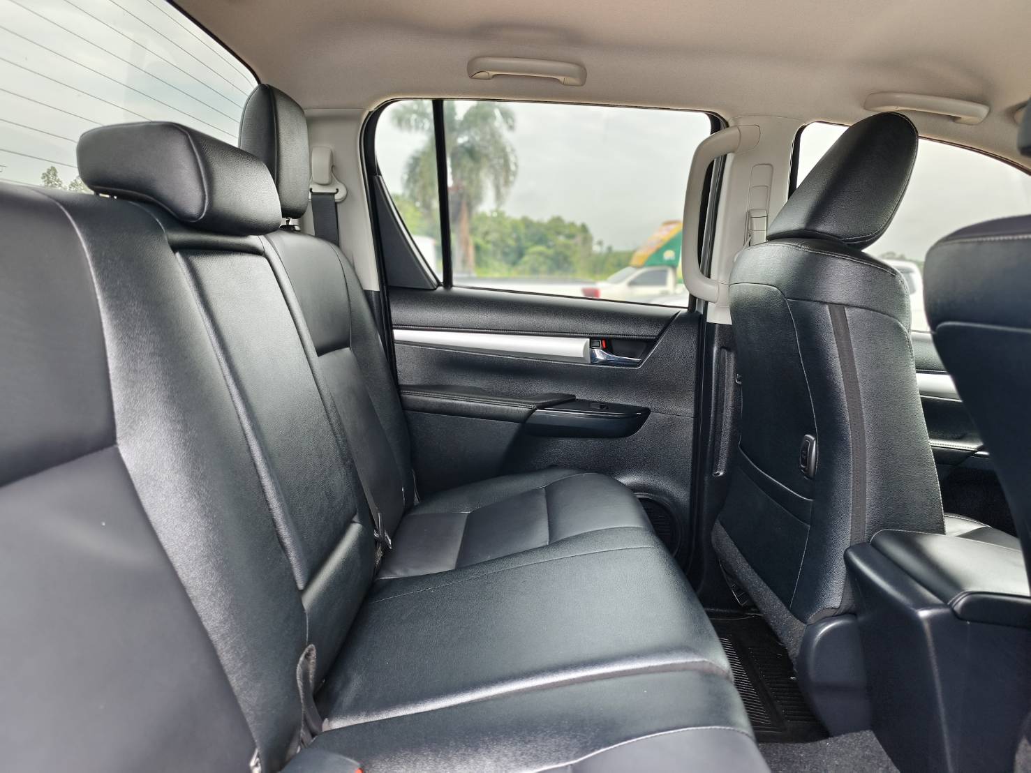 Toyota Hilux Revo Double Cab 2.4 Mid Prerunner AT 2022