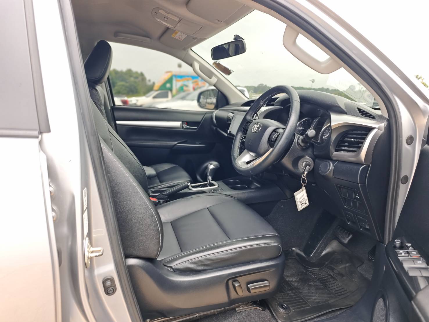Toyota Hilux Revo Double Cab 2.4 Mid Prerunner AT 2022