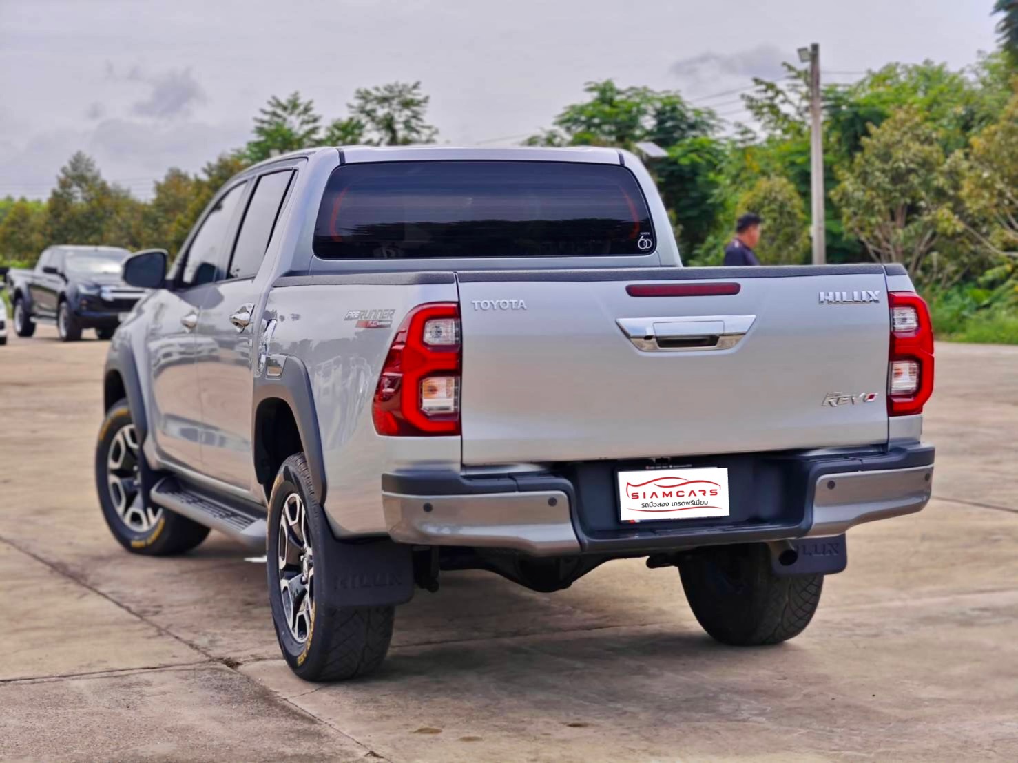Toyota Hilux Revo Double Cab 2.4 Mid Prerunner AT 2022