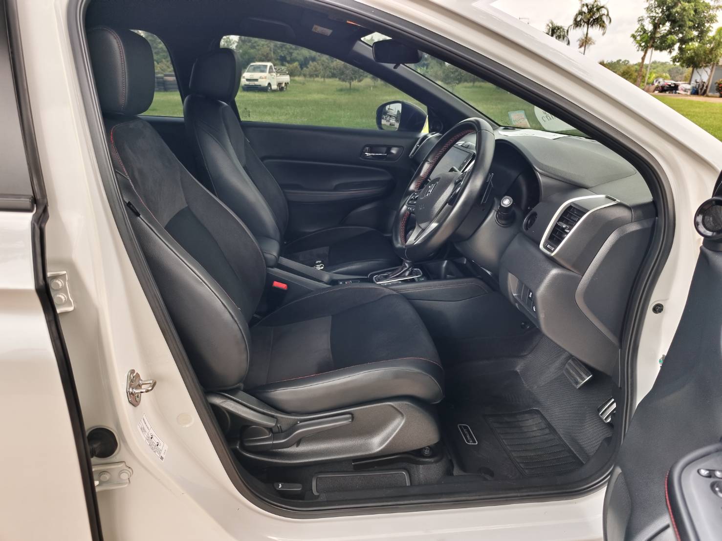 Honda City E-HEV 1.5 RS Sedan AT 2020