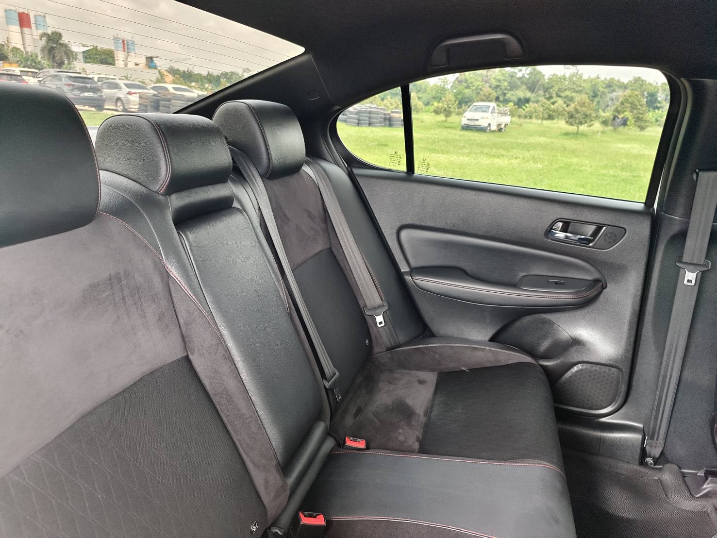Honda City E-HEV 1.5 RS Sedan AT 2020