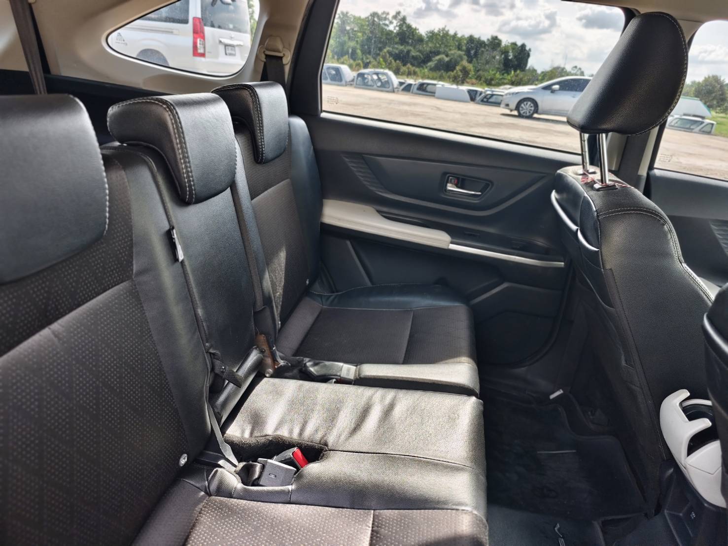 Toyota Veloz 1.5 Smart SUV AT 2023