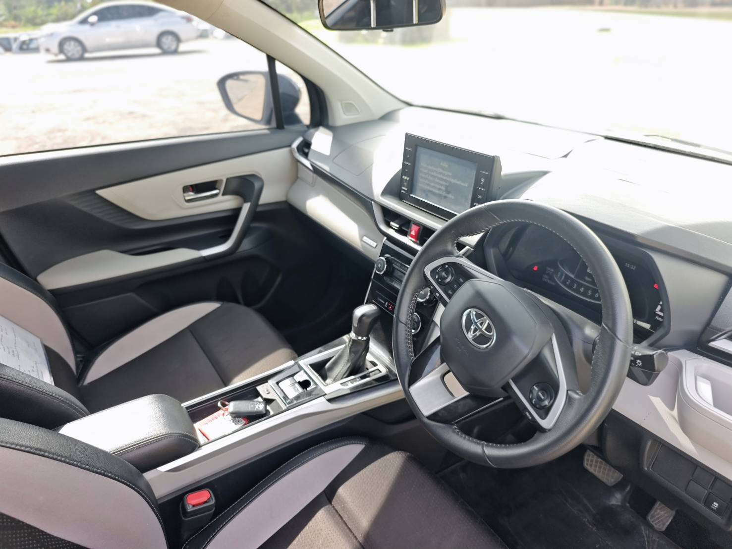 Toyota Veloz 1.5 Smart SUV AT 2023