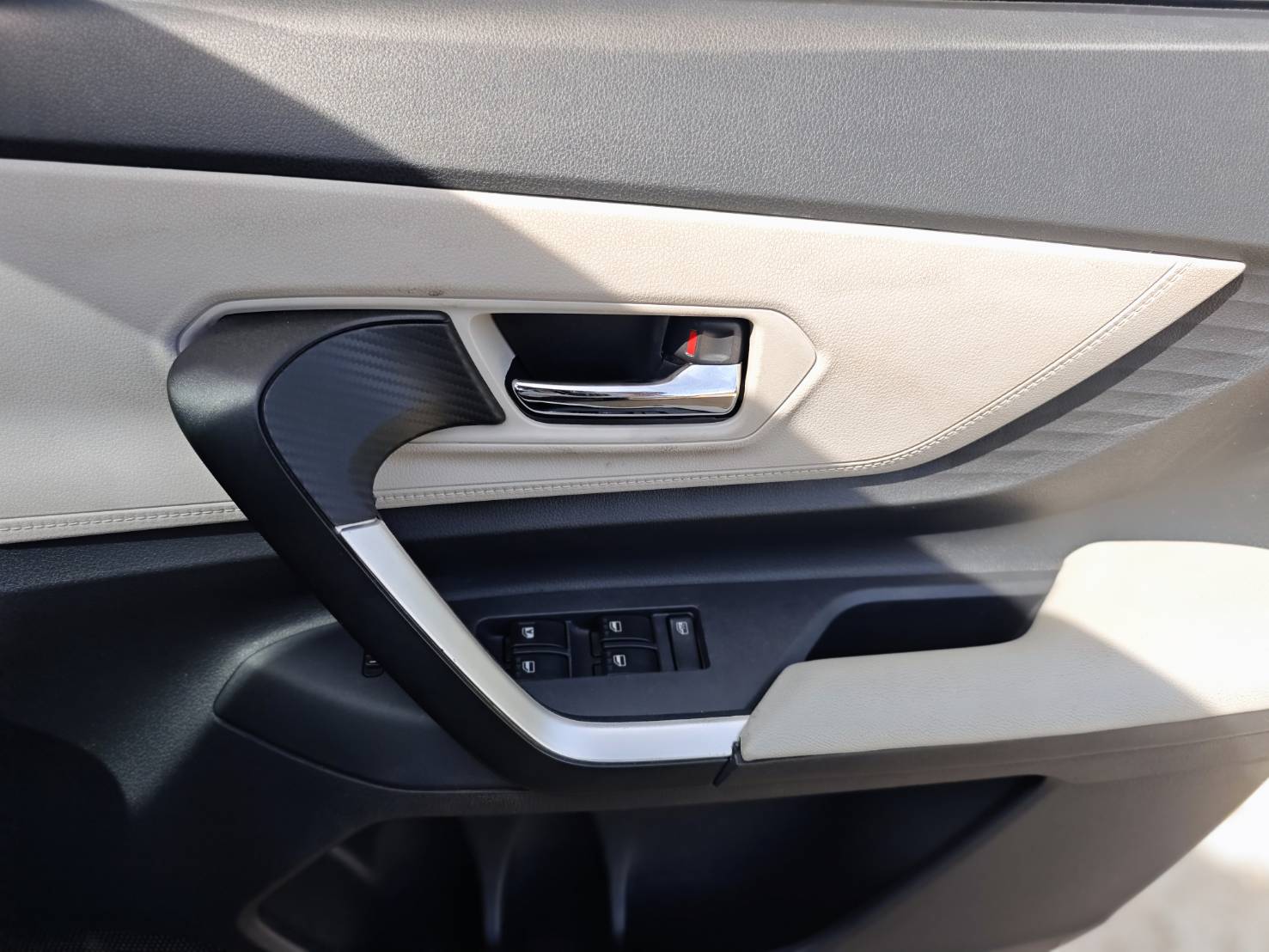 Toyota Veloz 1.5 Smart SUV AT 2023