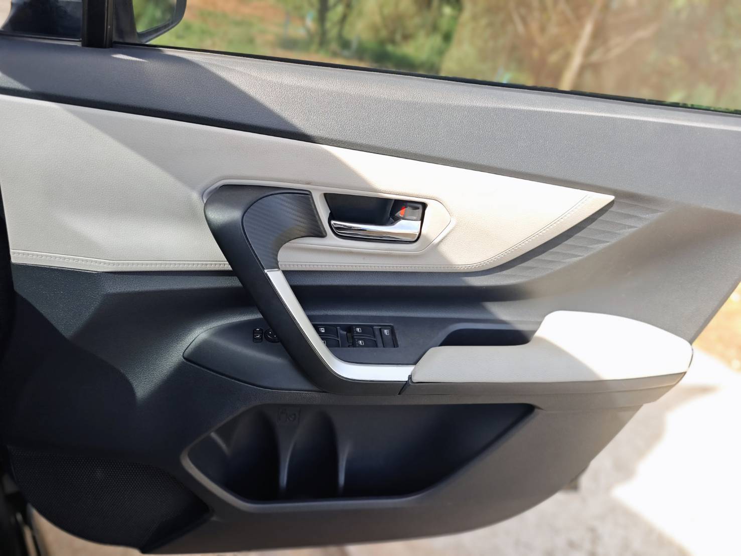Toyota Veloz 1.5 Smart SUV AT 2023
