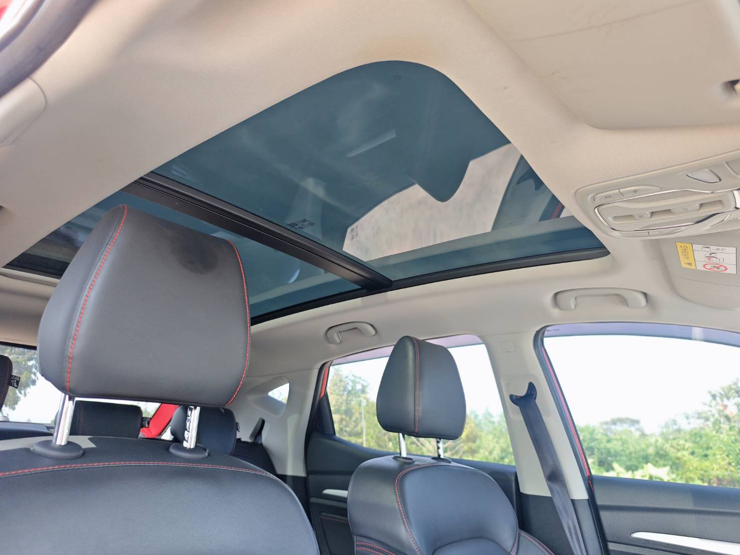 MG ZS 1.5 X+ Sunroof SUV AT 2022