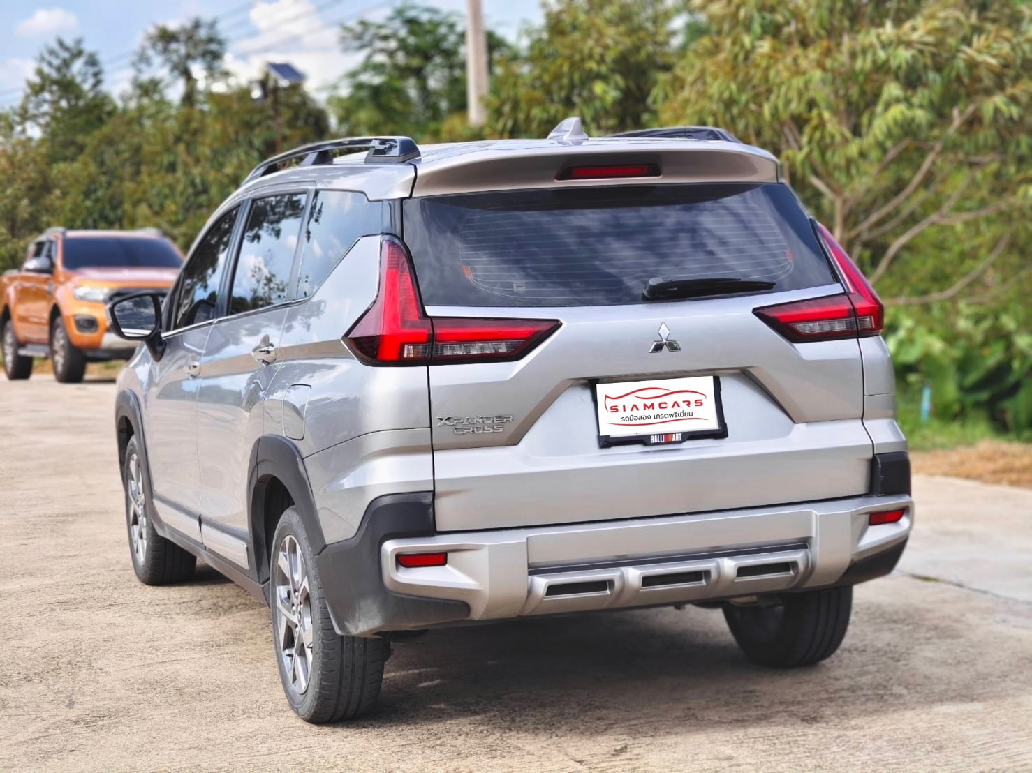 Mitsubishi Xpander 1.5 Cross SUV AT ปี 2023