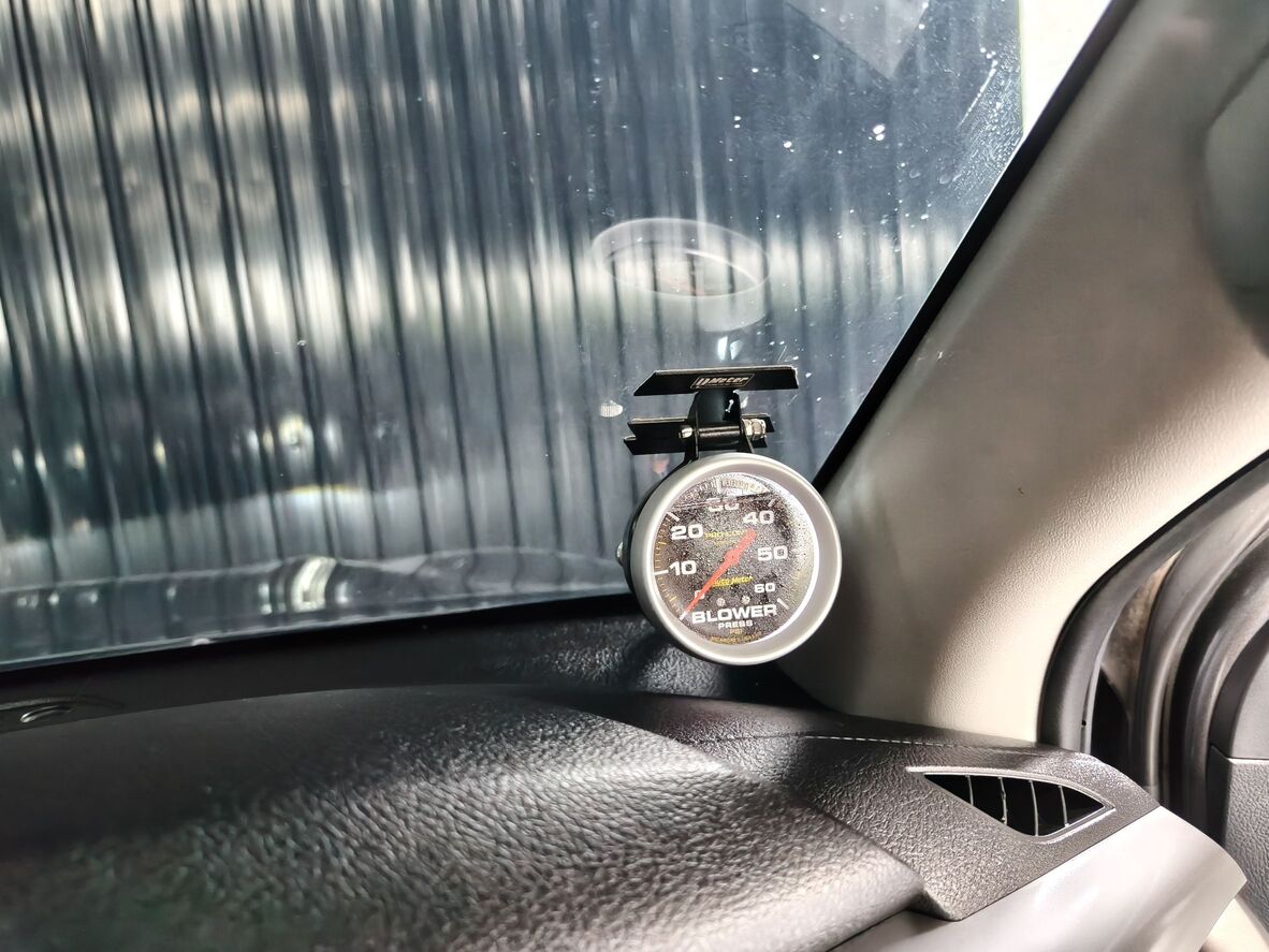 Toyota Hilux Revo Double Cab 2.4 Mid Prerunner MT 2021