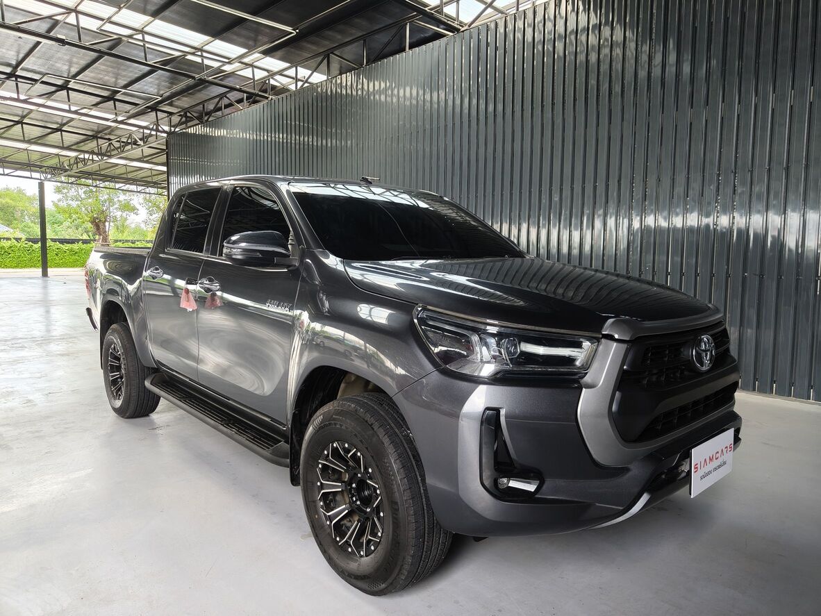 Toyota Hilux Revo Double Cab 2.4 Mid Prerunner MT 2021