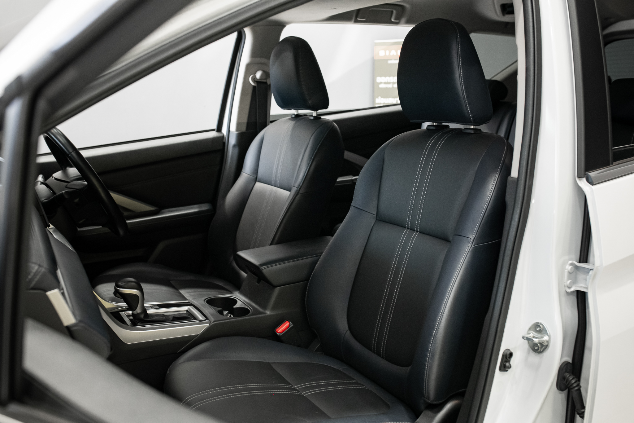 Mitsubishi Xpander 1.5 Cross SUV AT ปี 2023