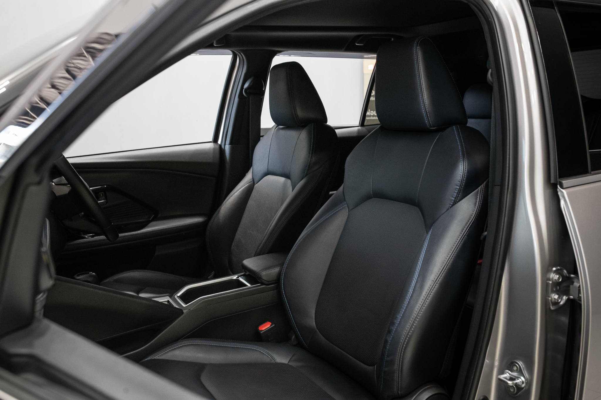 Toyota Yaris Cross 1.5 HEV Premium Luxury AT 2024