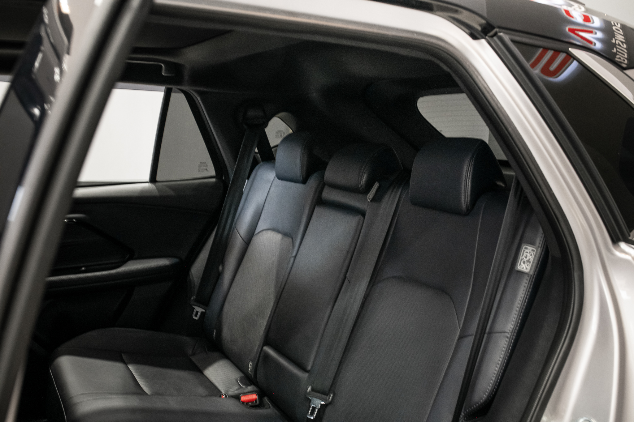 Toyota Yaris Cross 1.5 HEV Premium Luxury AT 2024