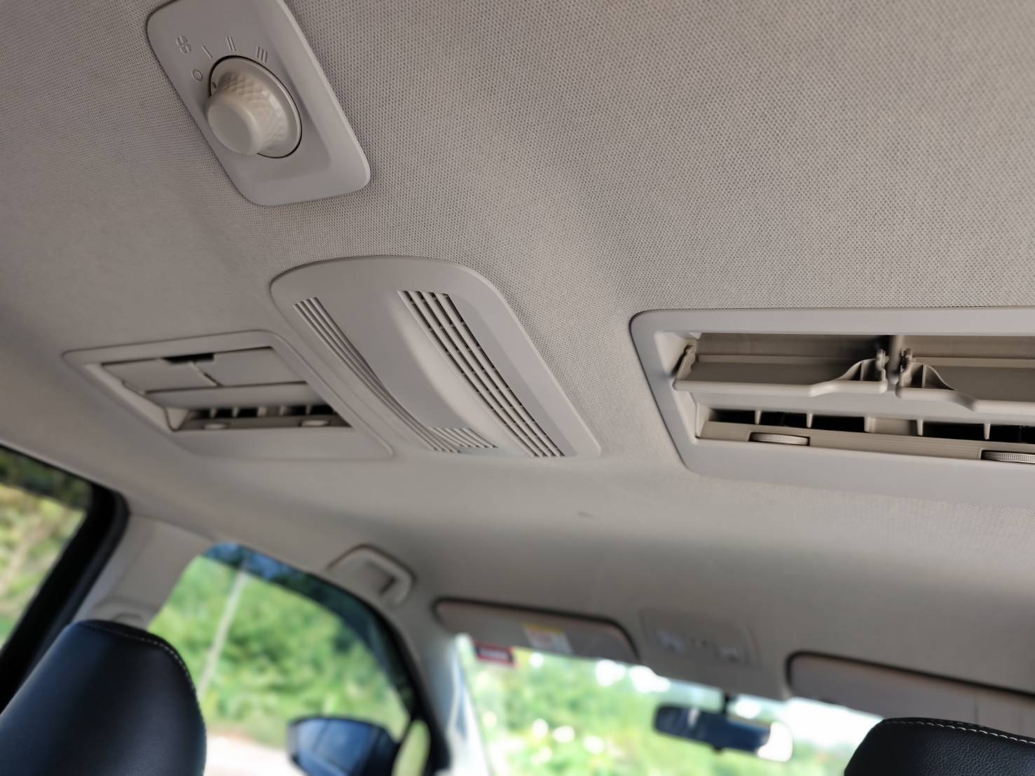 Toyota Veloz 1.5 Smart SUV AT 2024