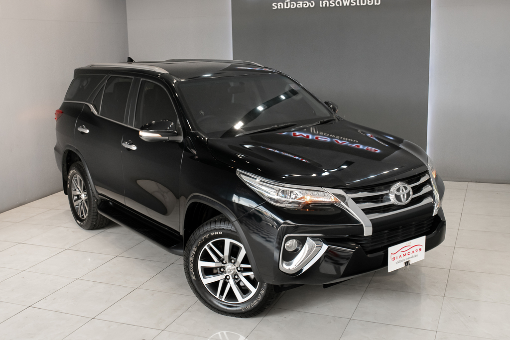 Toyota Fortuner 2.8 V SUV AT 2017