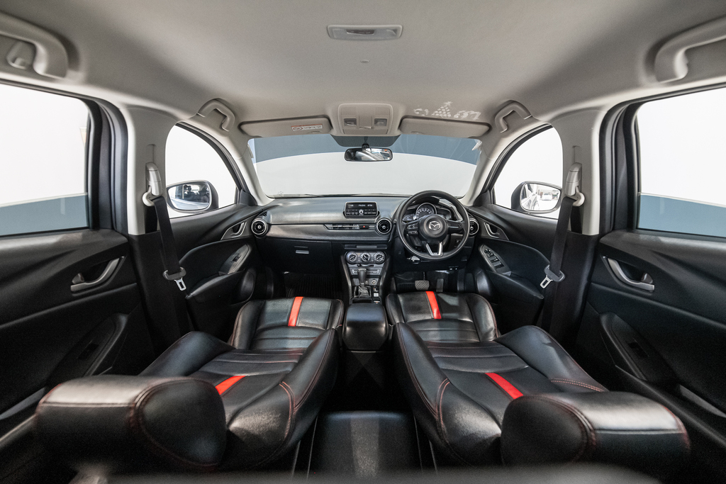 Mazda CX-3 2.0 E Hatchback AT 2019