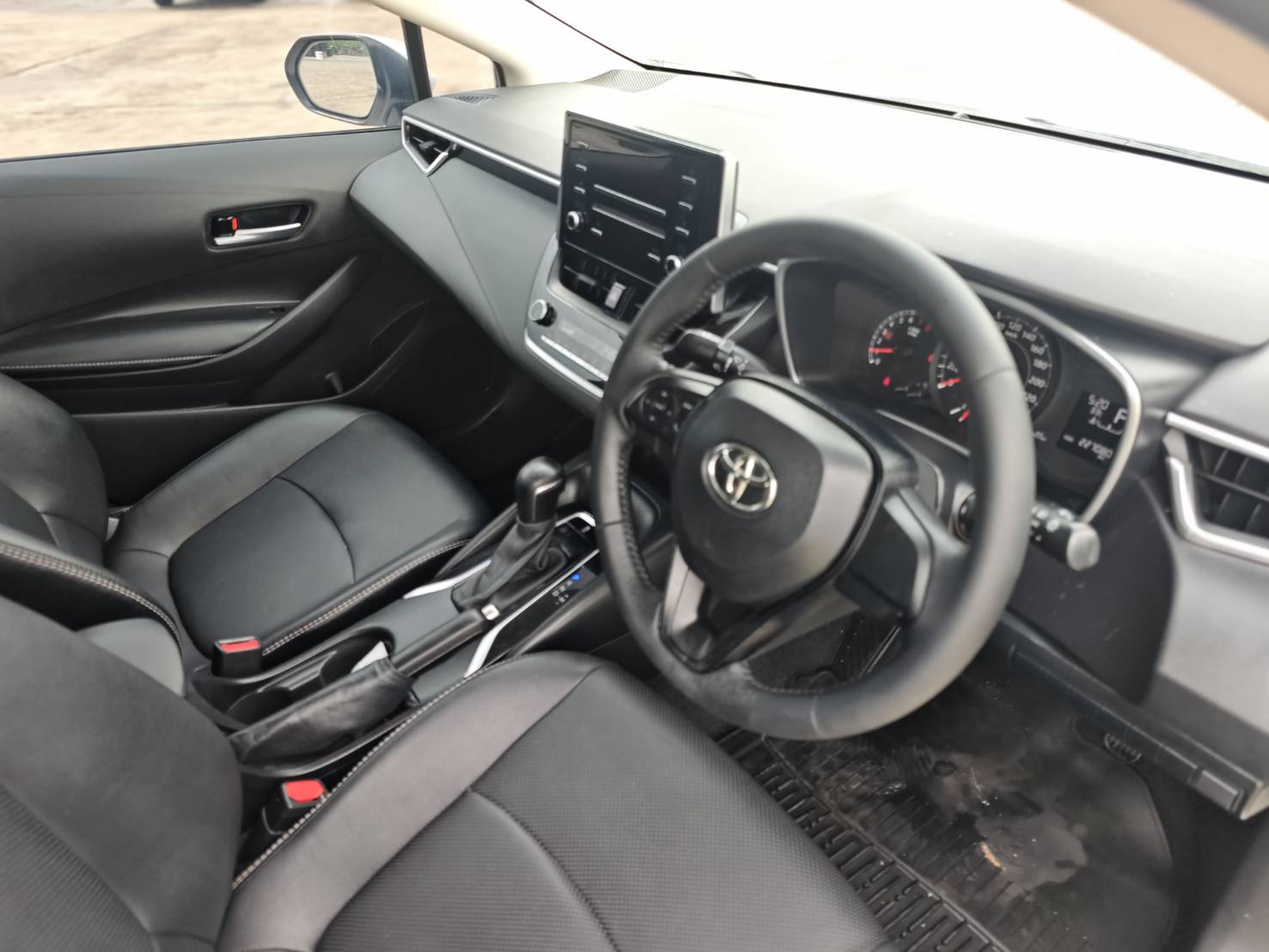 Toyota Corolla Altis 1.6 G Sport AT ปี 2021