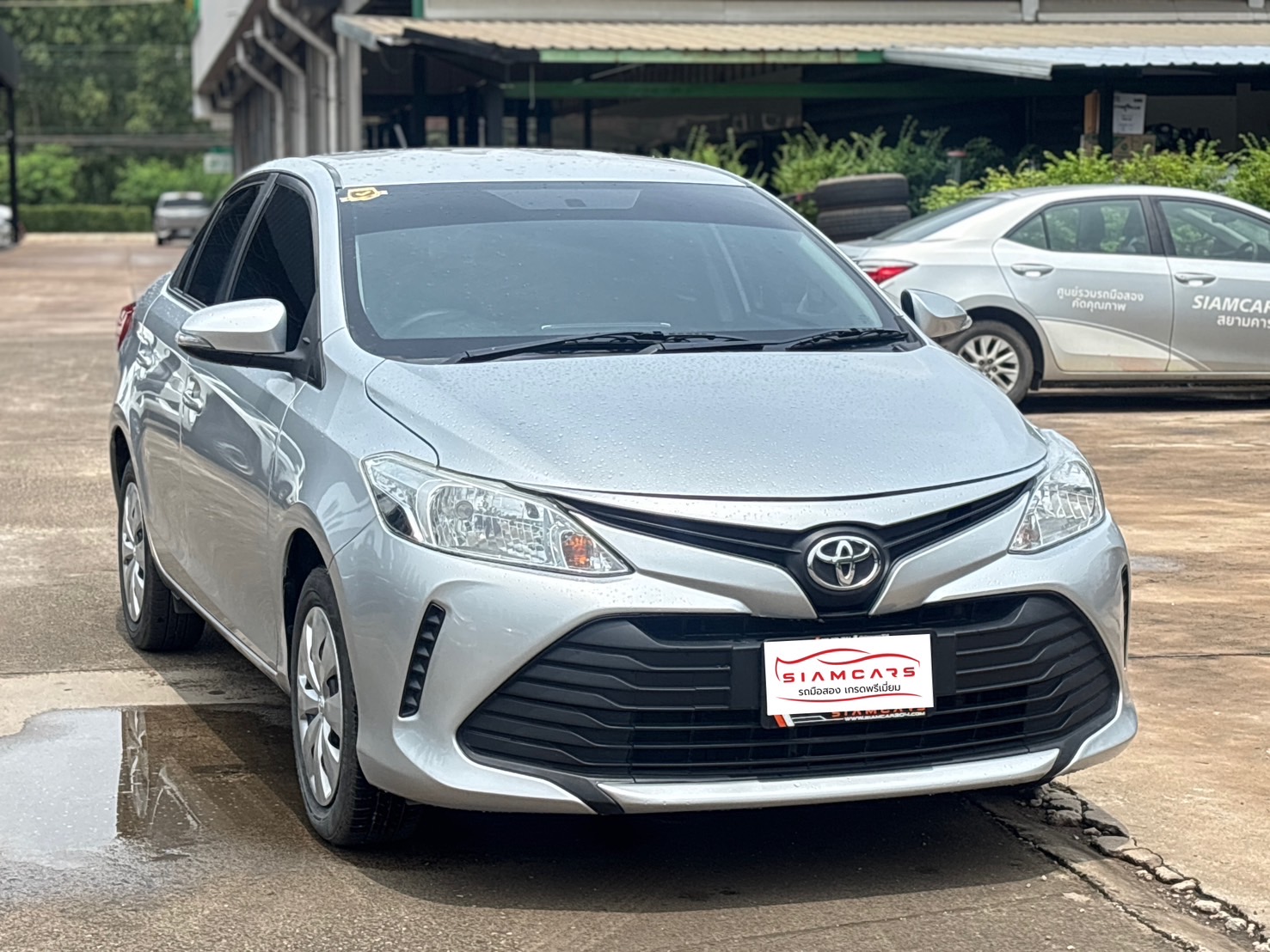 Toyota Vios 1.5 Mid Sedan AT ปี 2021