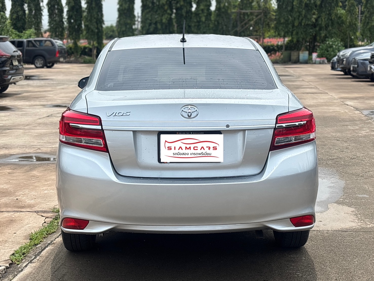 Toyota Vios 1.5 Mid Sedan AT ปี 2021