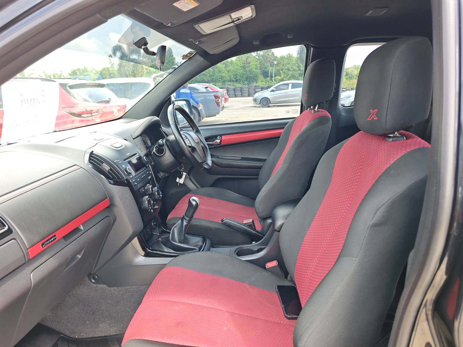 Isuzu D-Max All New Blue Power Spacecab 1.9 Ddi Z Speed X-series MT 2019