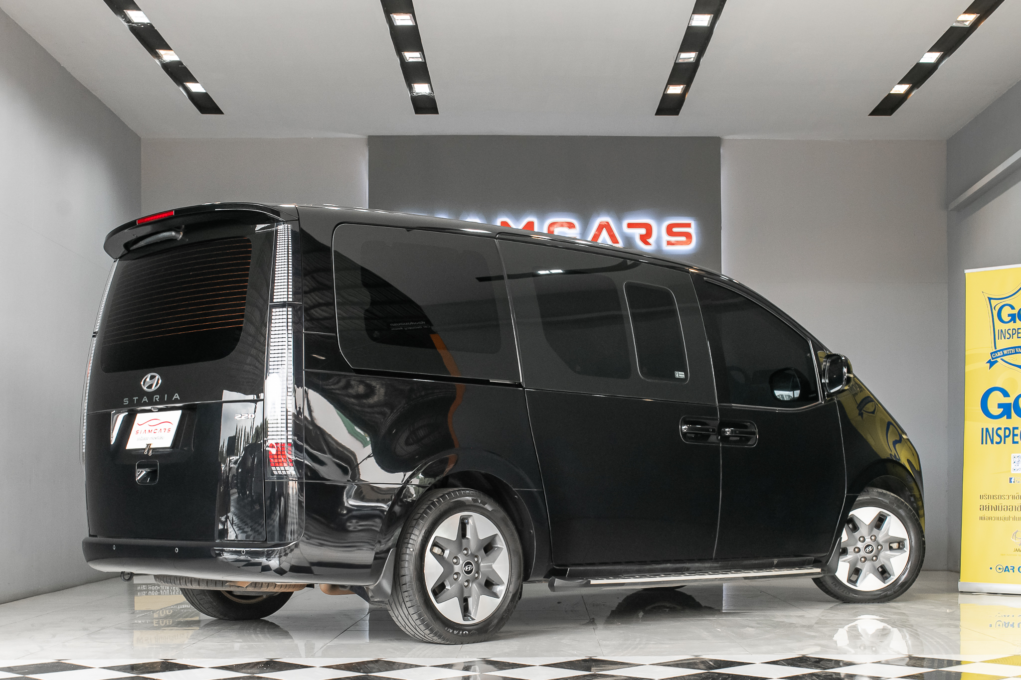 Hyundai STARIA  2.2 SEL MPV AT 2022