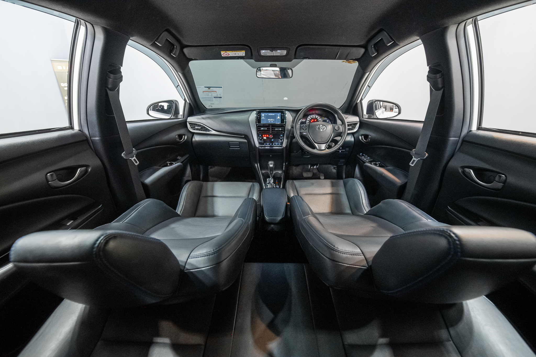 Toyota Yaris 1.2 Sport Hatchback AT ปี 2022