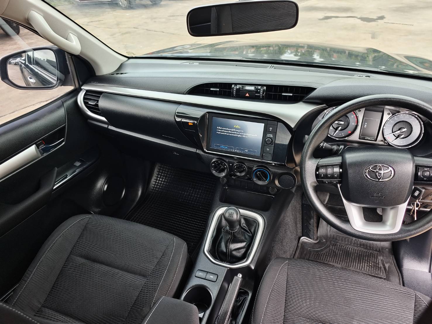 Toyota Hilux Revo Smart Cab 2.4 Entry Prerunner MT 2022