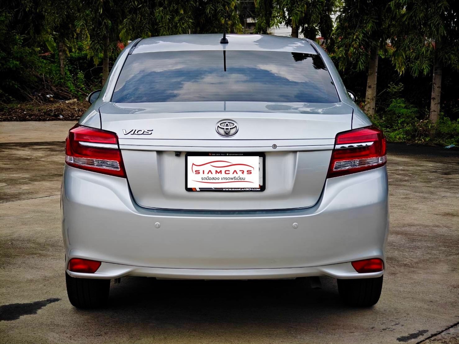 Toyota Vios 1.5 Mid Sedan AT ปี 2021