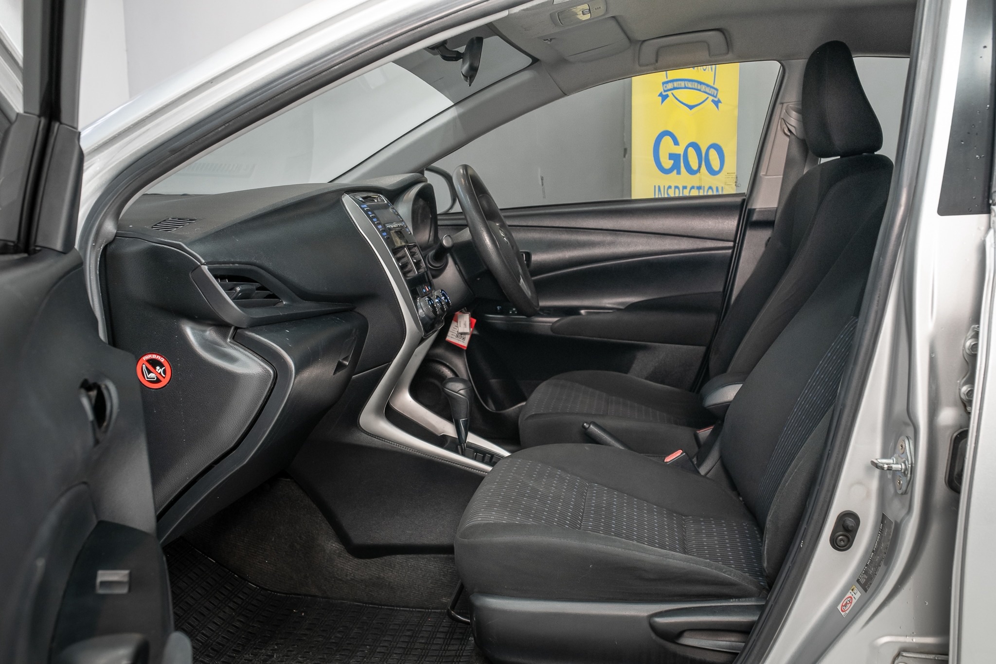 Toyota Yaris ATIVE 1.2 J Sport AT 2018