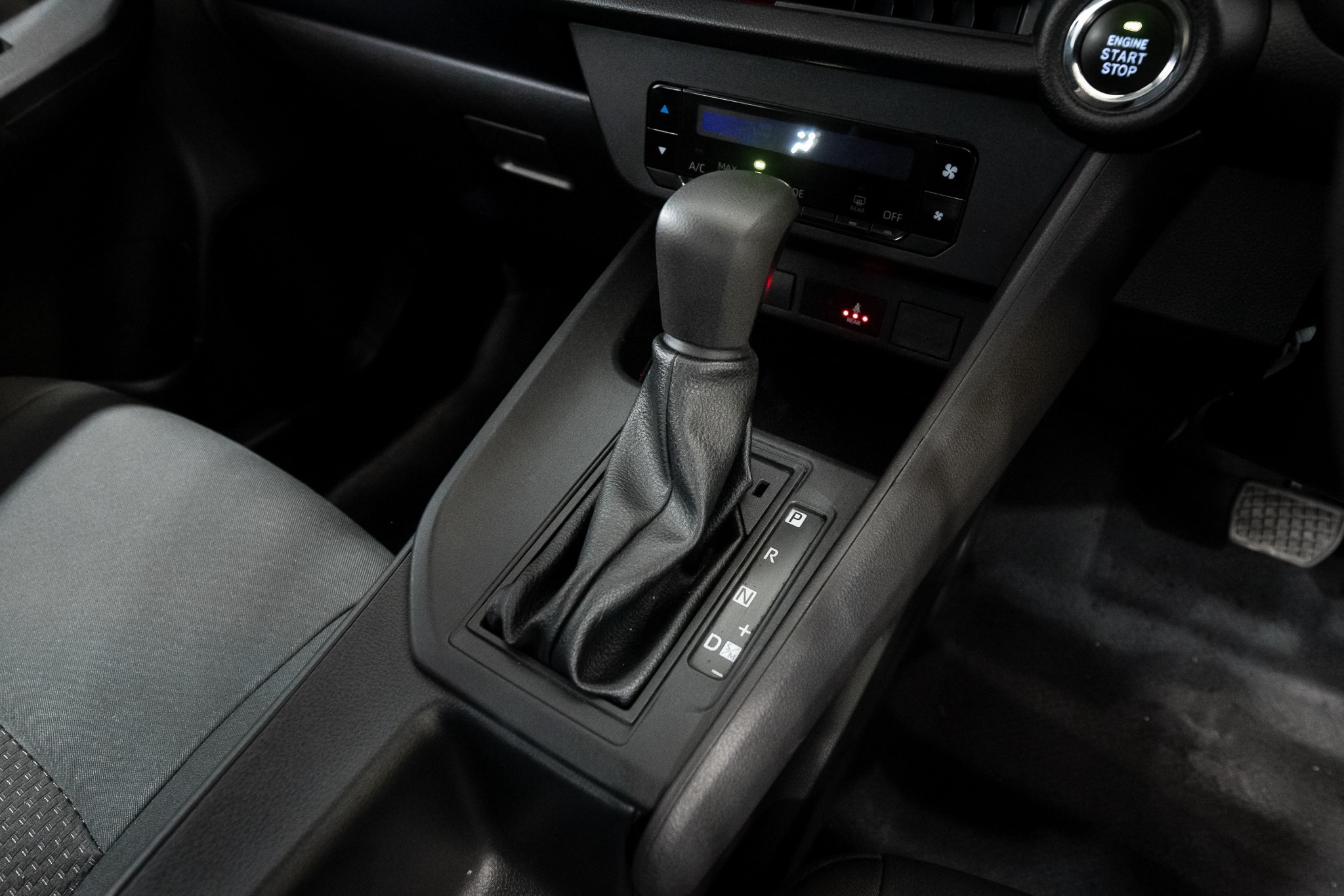 Toyota Yaris ATIVE 1.2 Sport AT 2022