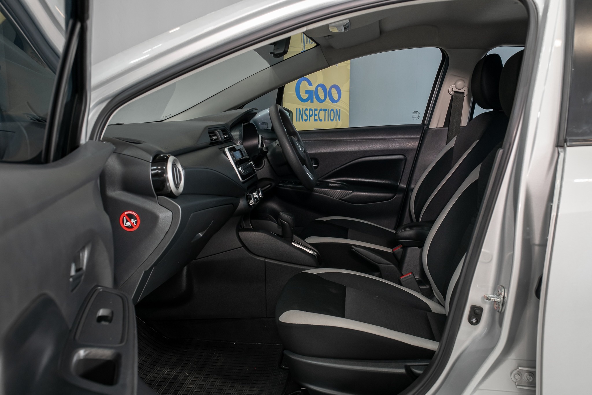 Nissan Almera Turbo 1.0 EL Sportech AT 2022