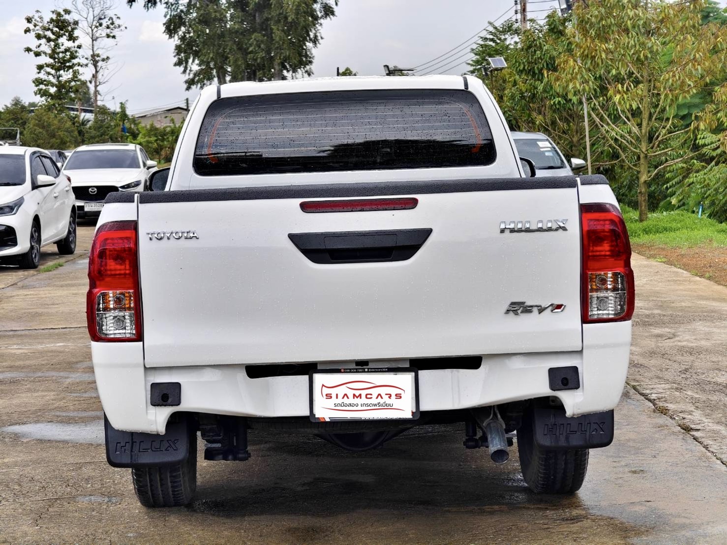 Toyota Hilux Revo Smart Cab 2.4 J Plus Z Edition MT 2020