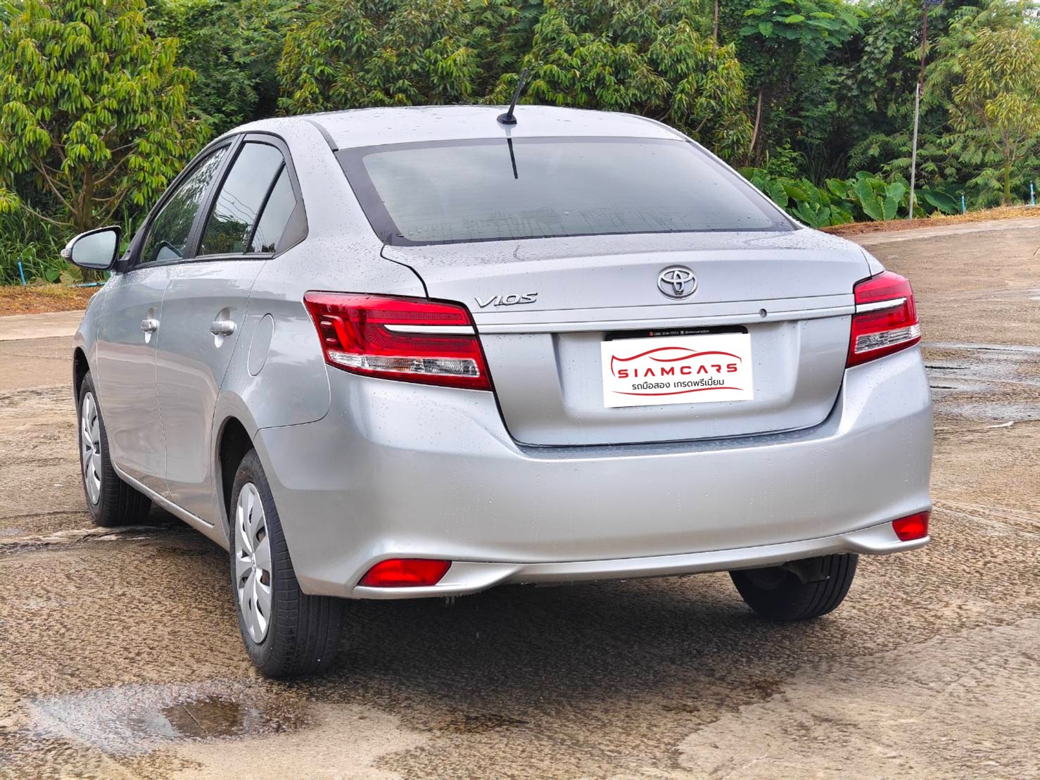 Toyota Vios 1.5 Entry Sedan AT ปี 2022