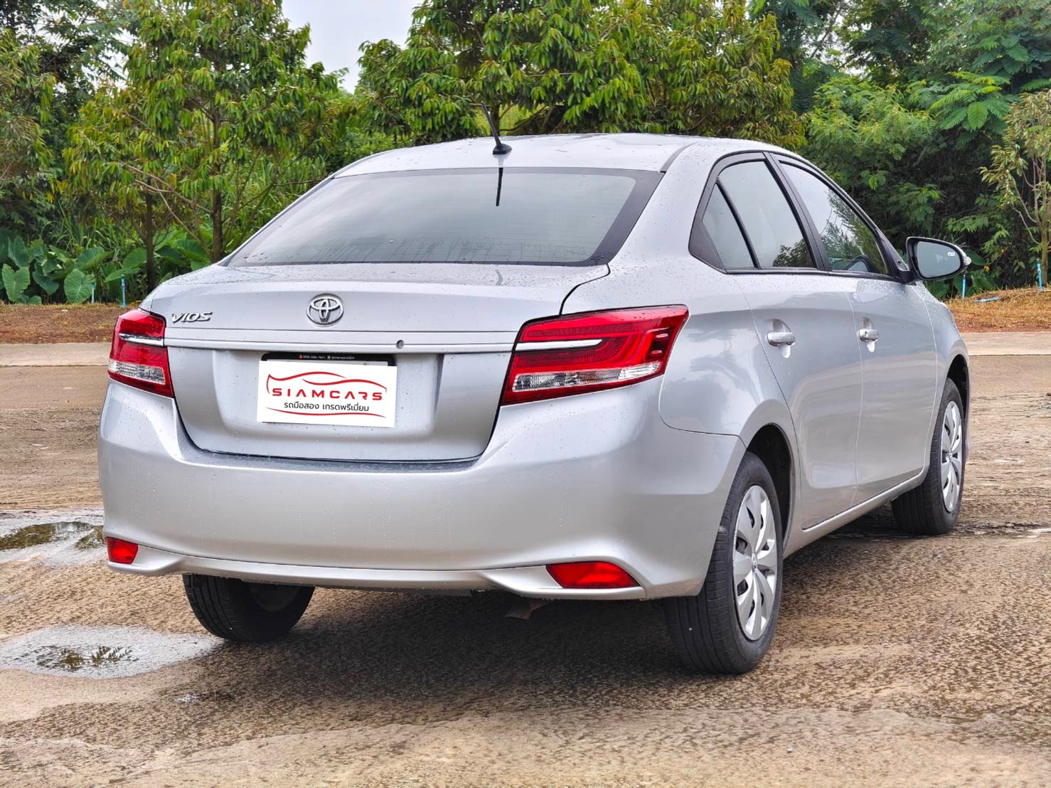 Toyota Vios 1.5 Entry Sedan AT ปี 2022