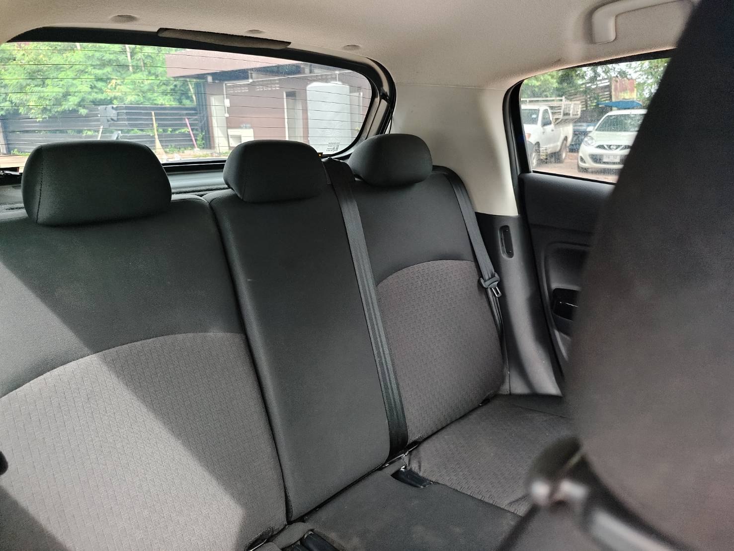 Mitsubishi Mirage 1.2 GLX Hatchback MT 2018
