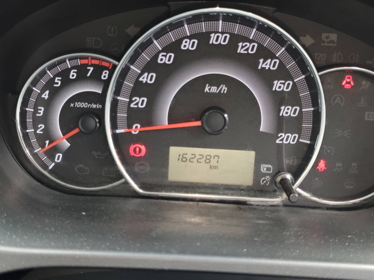 Mitsubishi Mirage 1.2 GLX Hatchback MT 2018