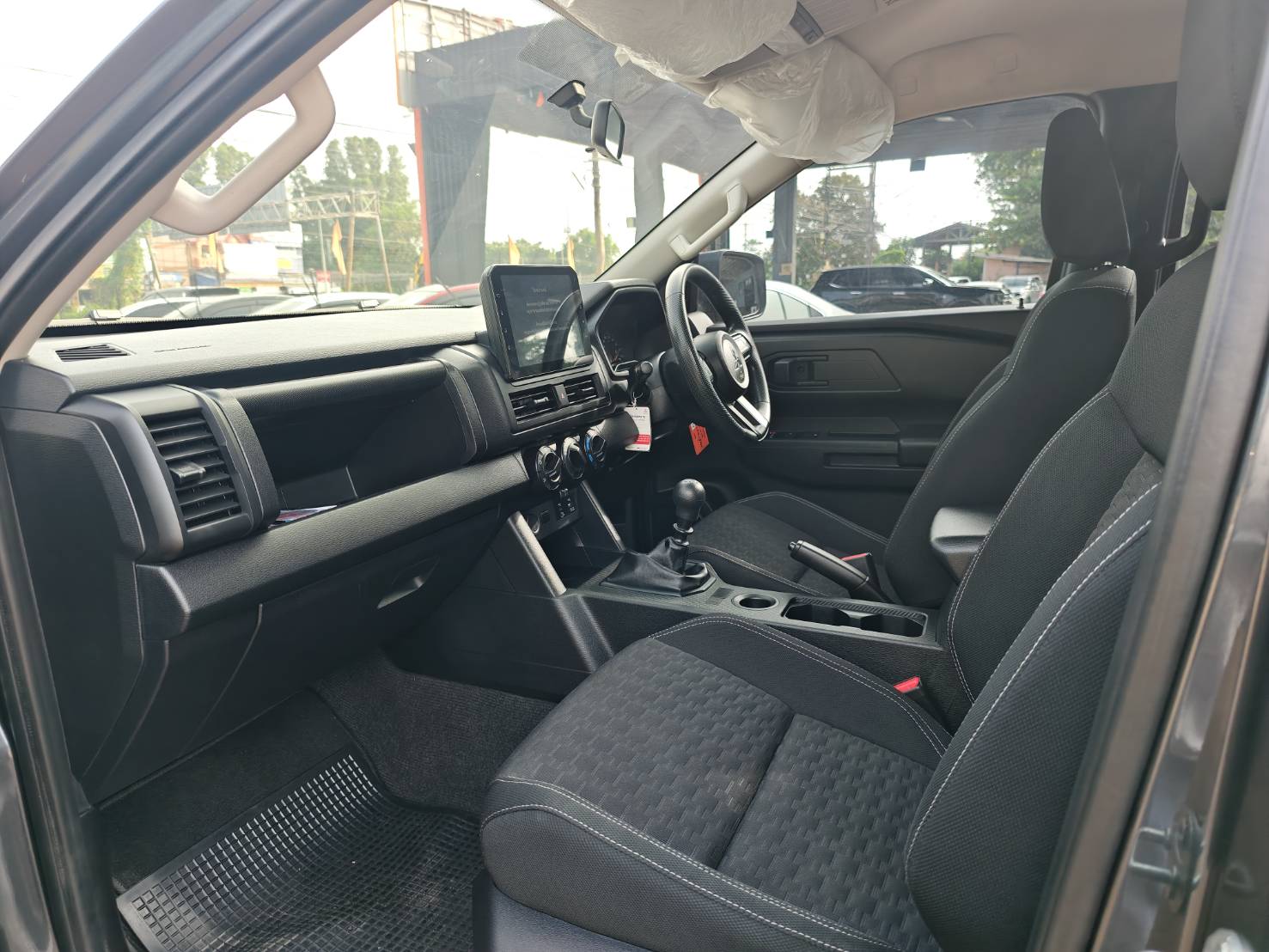 Mitsubishi Triton All New Double Cab 2.4 Plus Ultra MT 2023