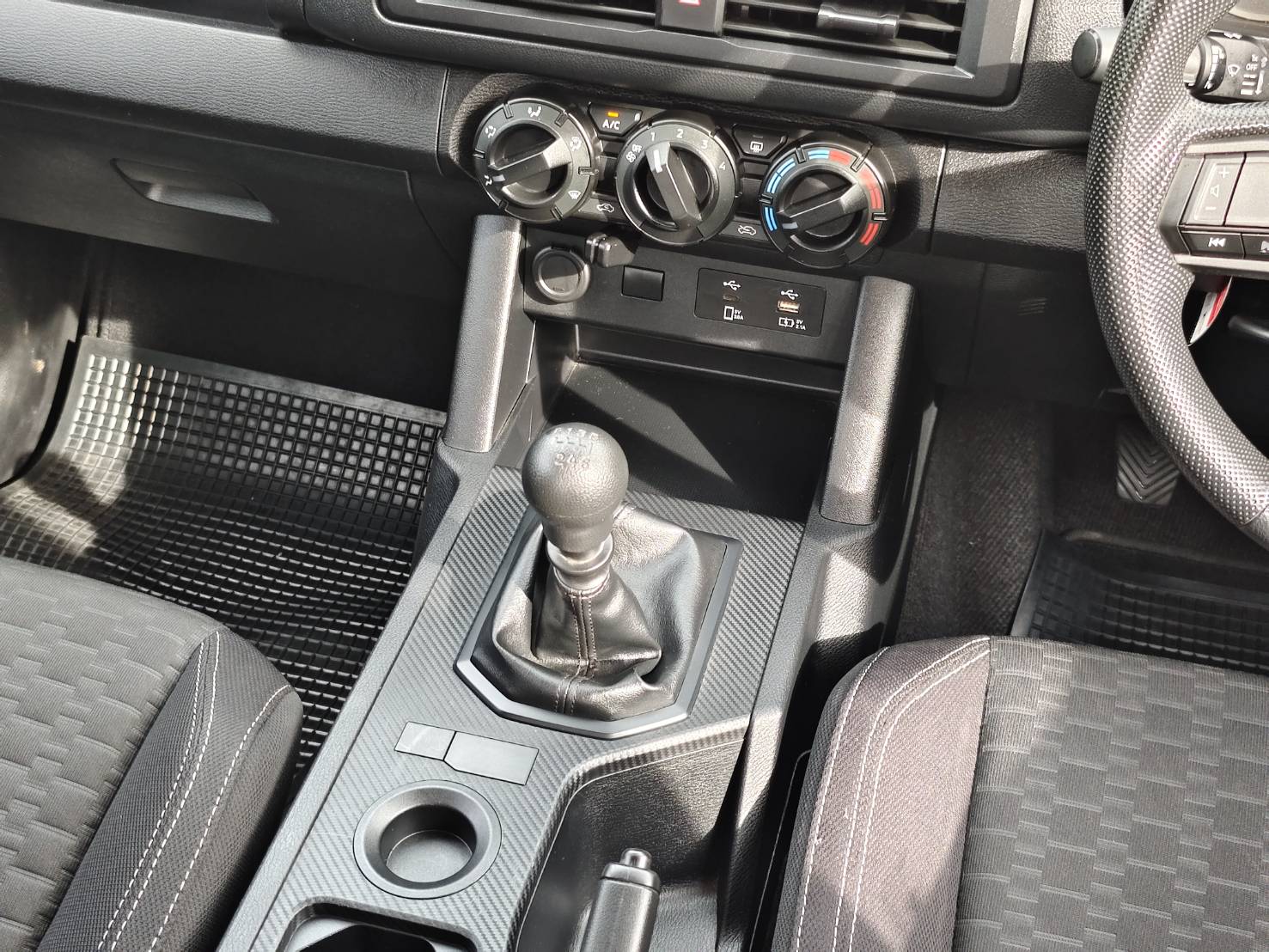 Mitsubishi Triton All New Double Cab 2.4 Plus Ultra MT 2023