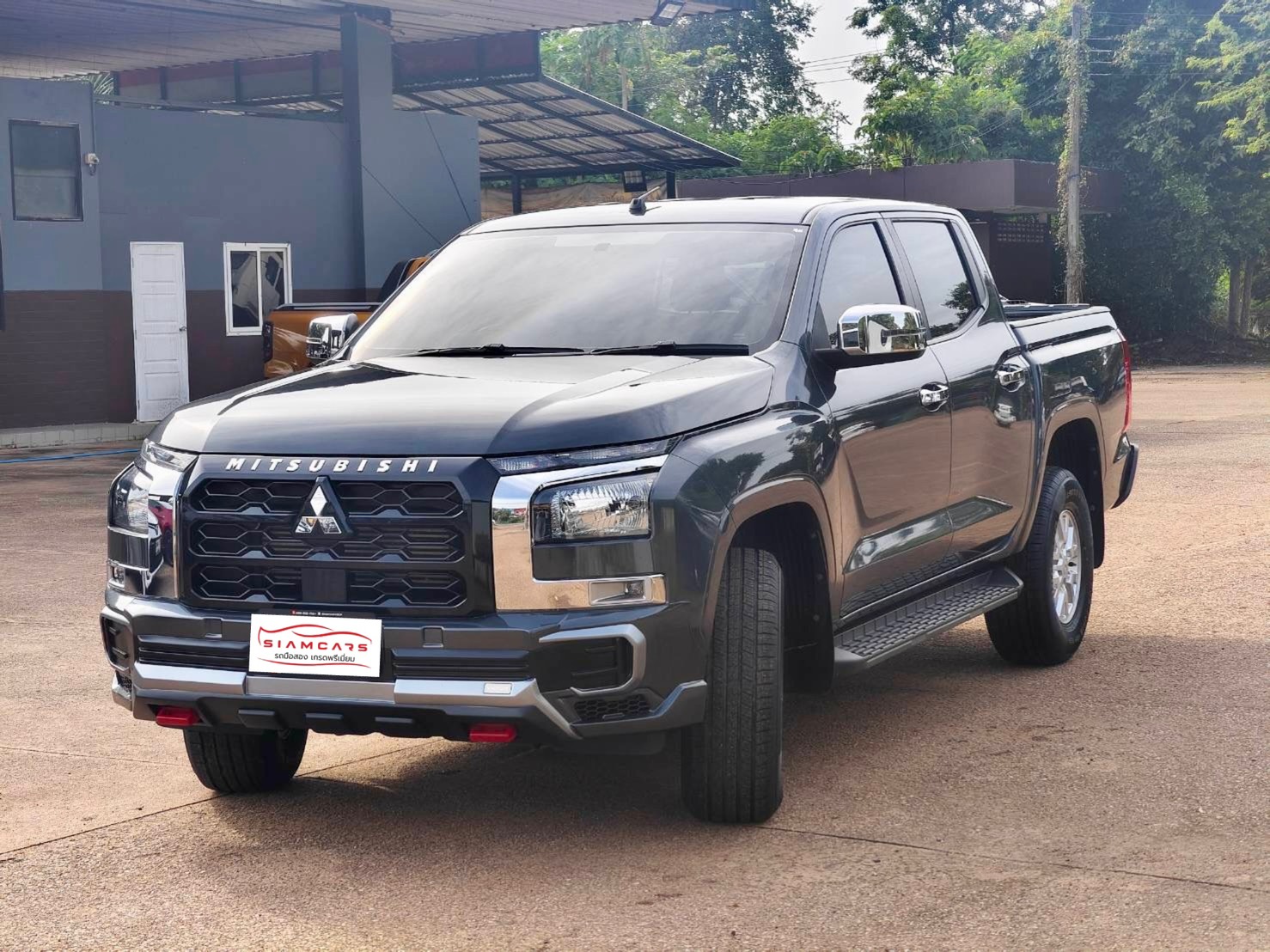 Mitsubishi Triton All New Double Cab 2.4 Plus Ultra MT 2023