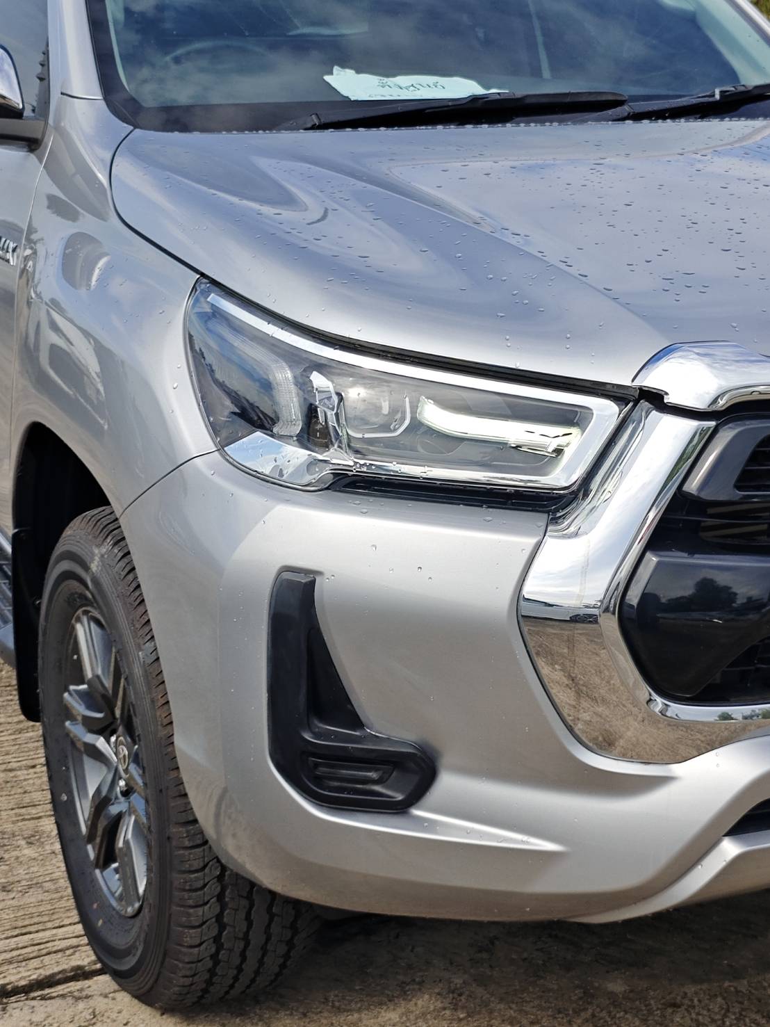 Toyota Hilux Revo Smart Cab 2.4 Entry Prerunner MT 2022