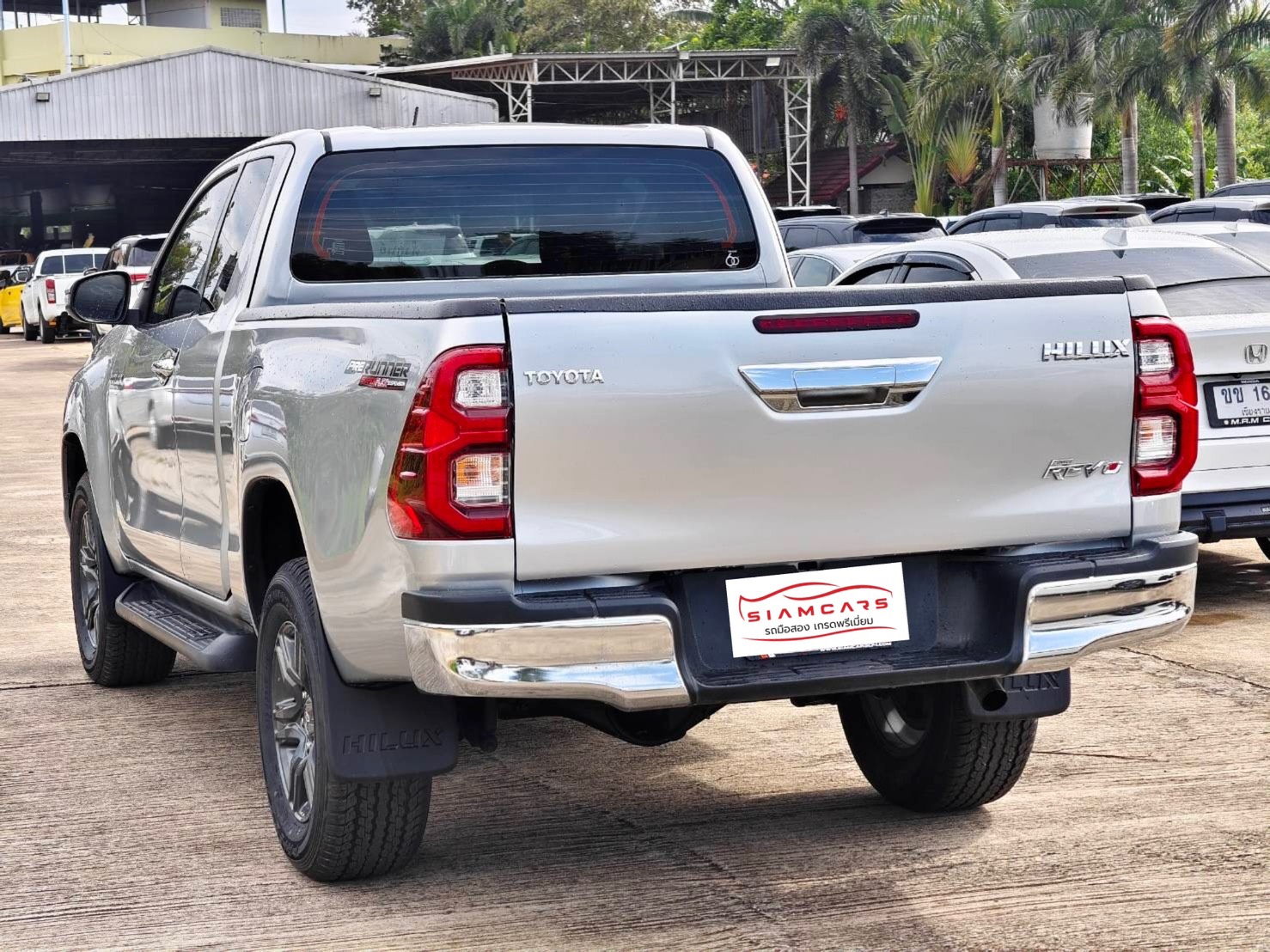 Toyota Hilux Revo Smart Cab 2.4 Entry Prerunner MT 2022