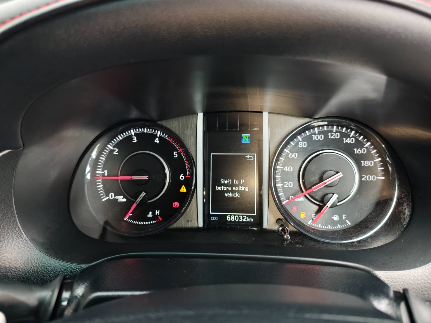 Toyota Fortuner 2.8 GR Sport SUV AT 2022