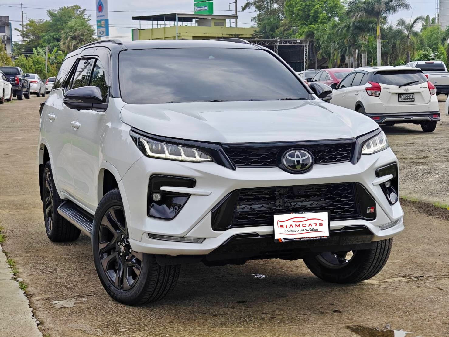 Toyota Fortuner 2.8 GR Sport SUV AT 2022