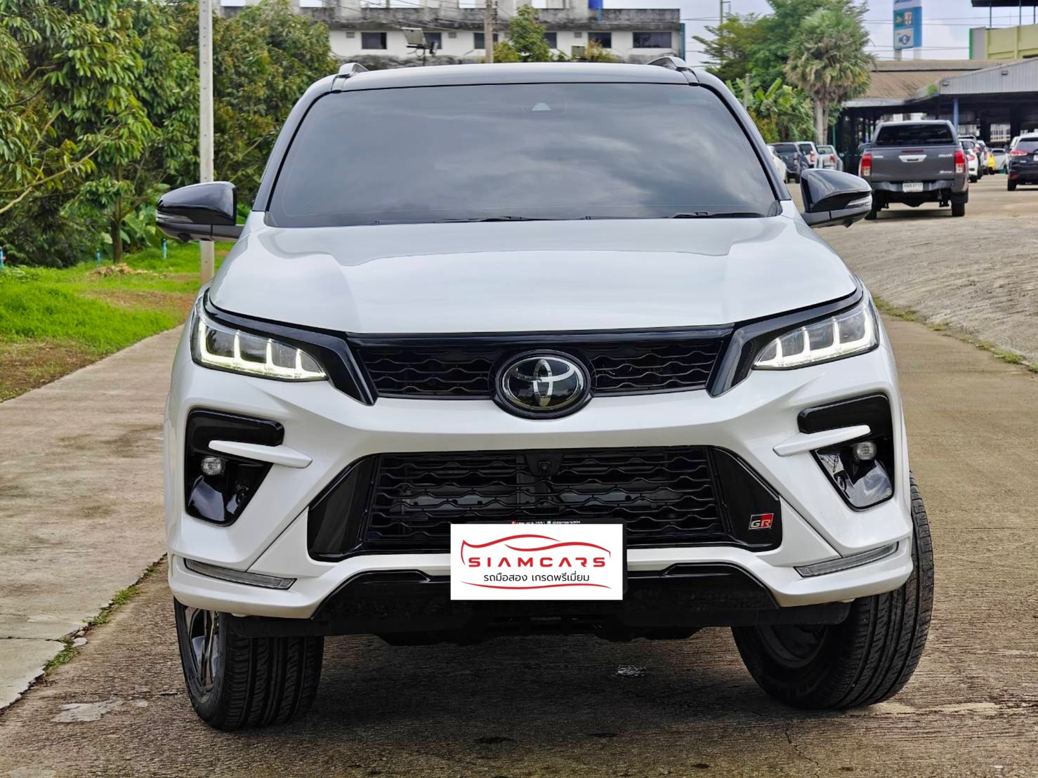 Toyota Fortuner 2.8 GR Sport SUV AT 2022
