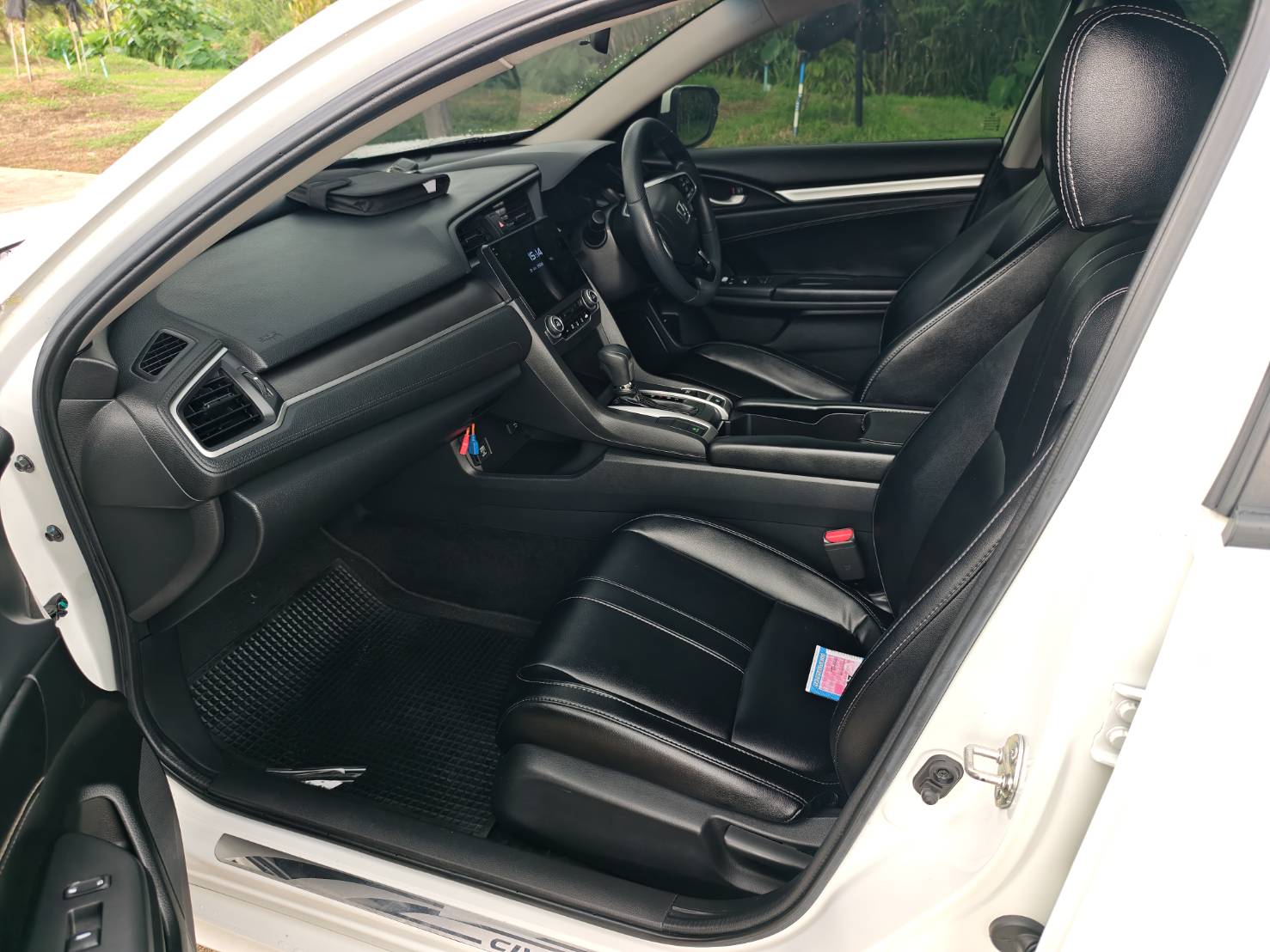 Honda Civic 1.8 E Sedan AT 2018