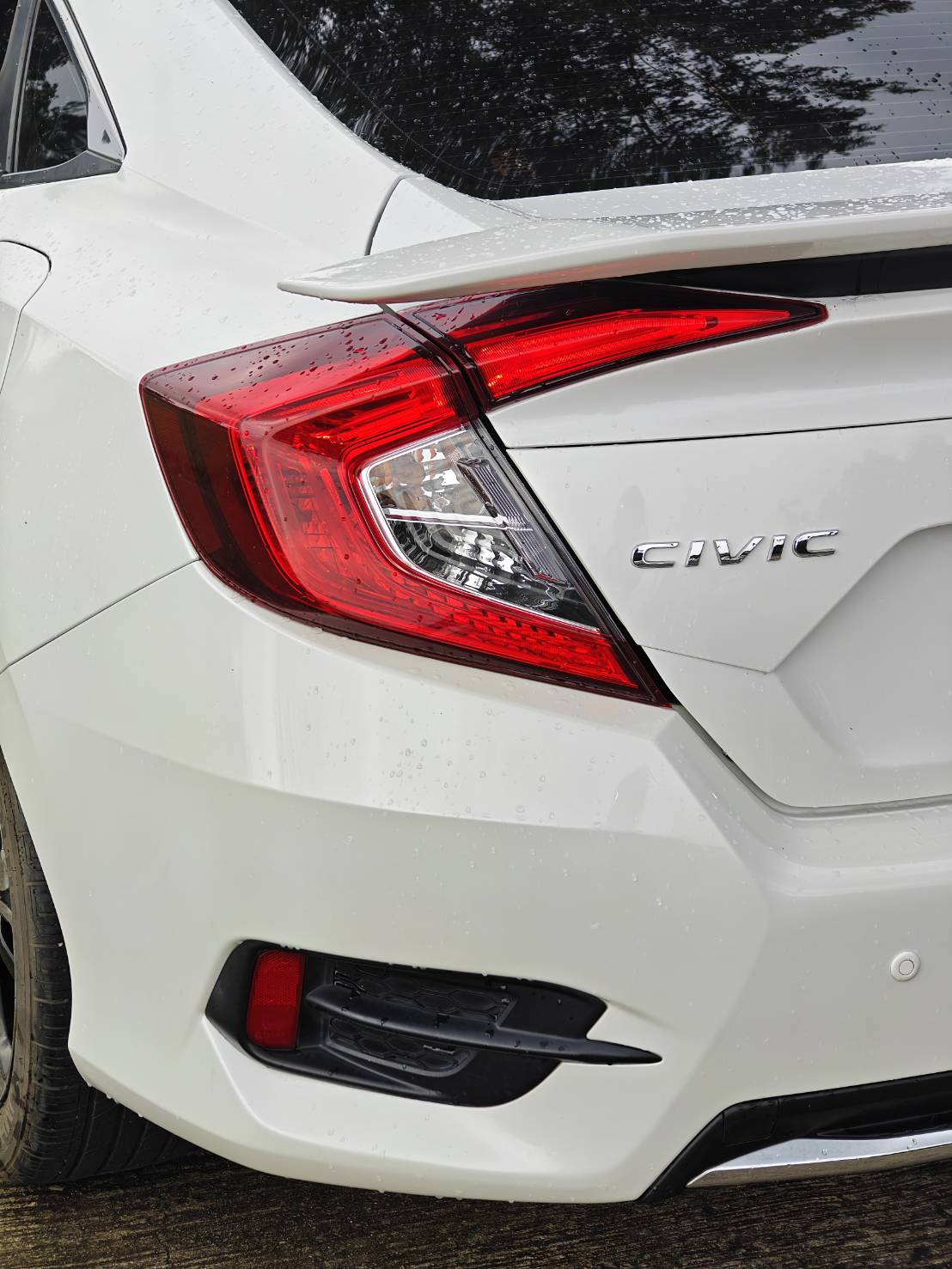 Honda Civic 1.8 E Sedan AT 2018